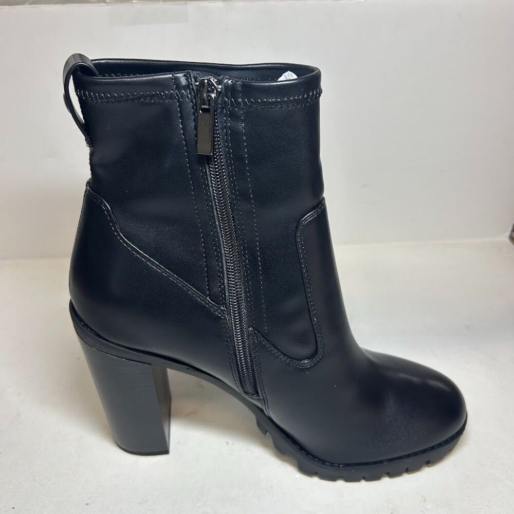 BCBGeneration Womens 9 M Black Pella Faux Leather Ankle Booties NIB PU3 - Picture 4 of 5